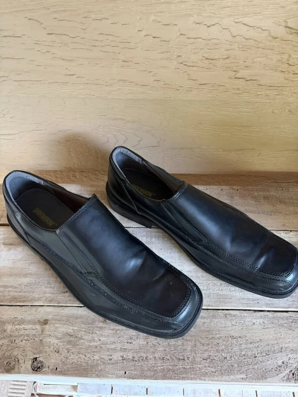 Jarman Men's Black Leather Slip On Dress Shoes M13